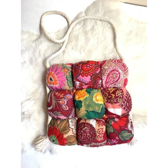 Vintage 60s Quilted Pillow Bag Patchwork Paisley - Picture 1 of 7